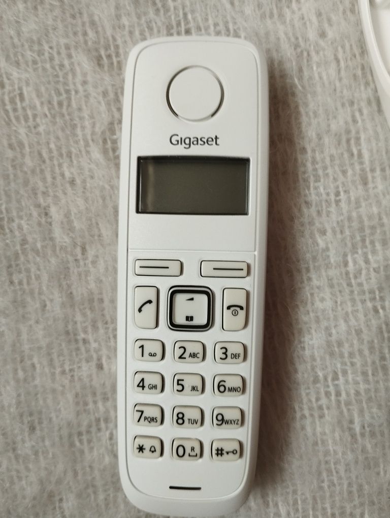 Telefon stacjonarny bezprzewodowy Gigaset A120, made in Germanu, biały