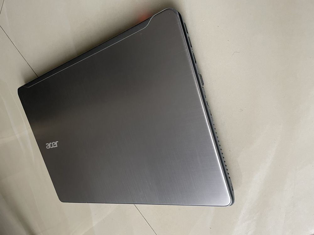 Ноутбук Acer Aspire F5-573G-76GT