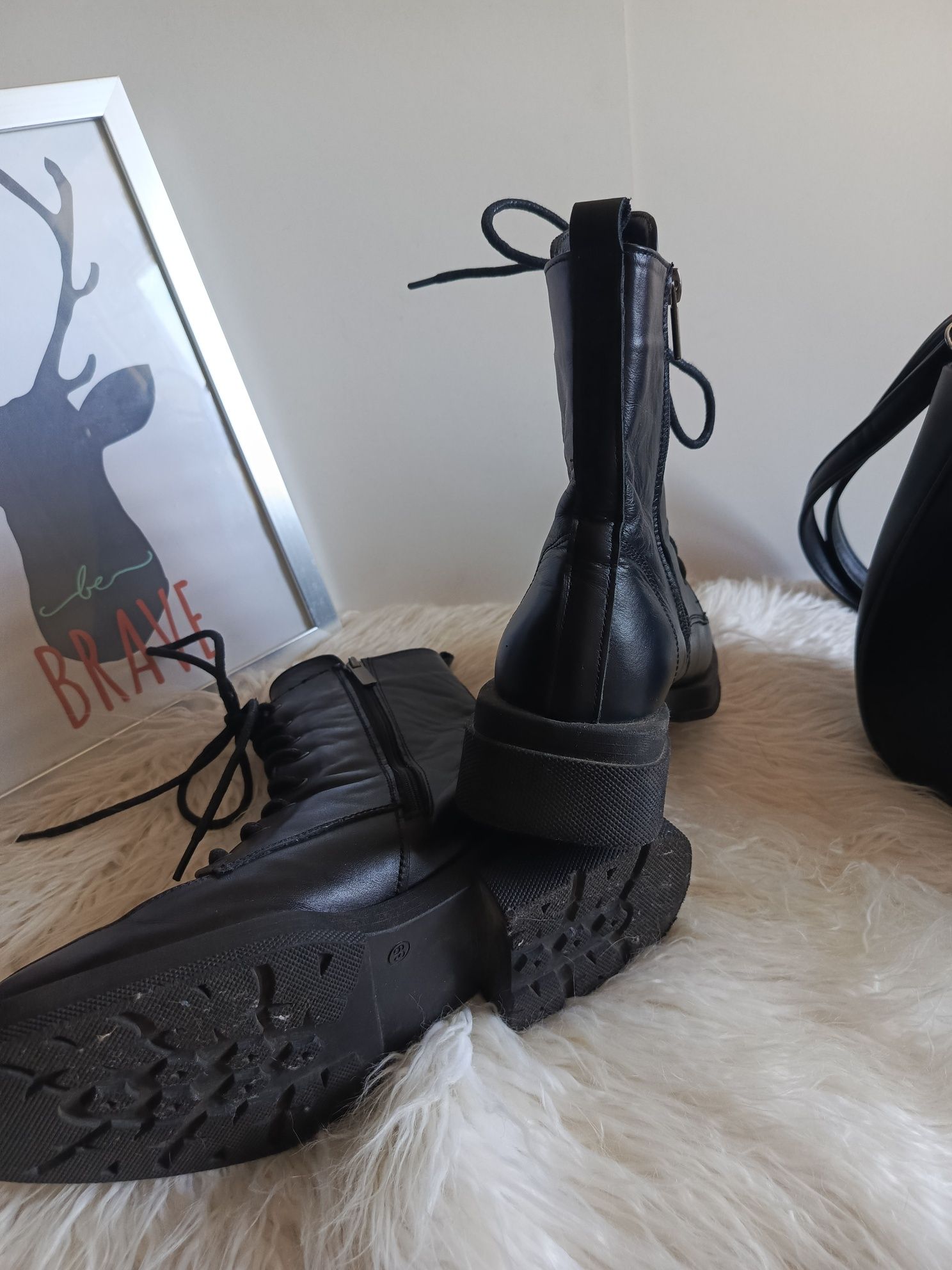 Демисезонные женские ботинки сапоги полуботинки кожаные кожа на шнуров