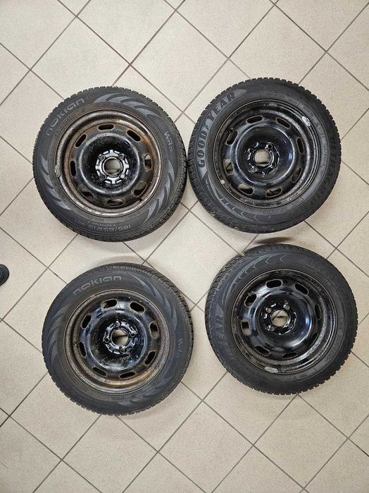 Felgi stalowe 15 cali 4x108 6J ET23 otwór 65.1 + opony zimowe