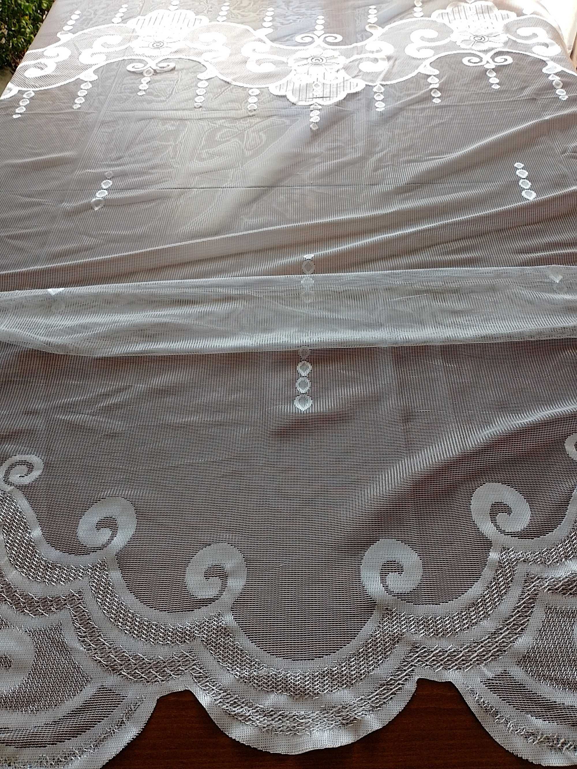 Firanka biała 2,65 m x 3,54 m