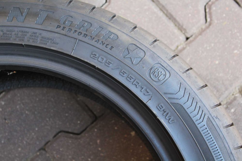 205 55 r17 Goodyear  Efficentgrip Performance