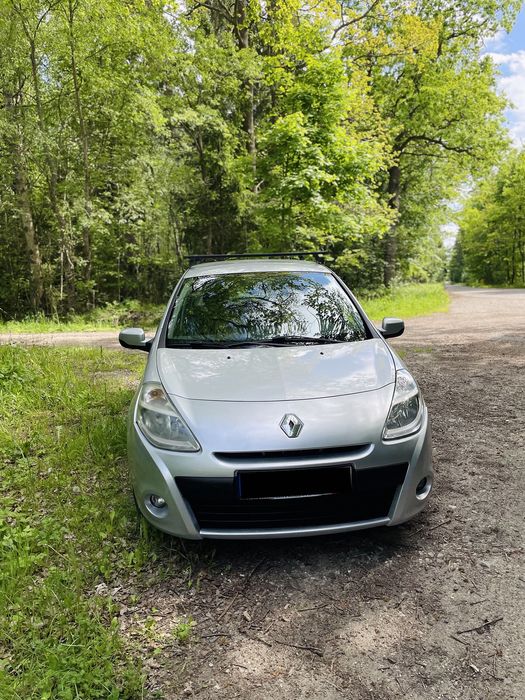 Renault Clio III 1.2, 75KM z 2011 roku