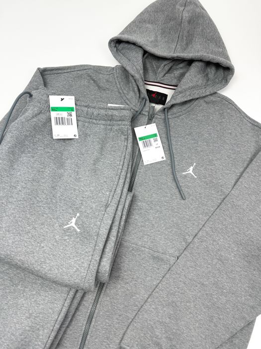 Оригінал! Костюм Jordan Essentials (сірий) (XL) Новий з бірками!