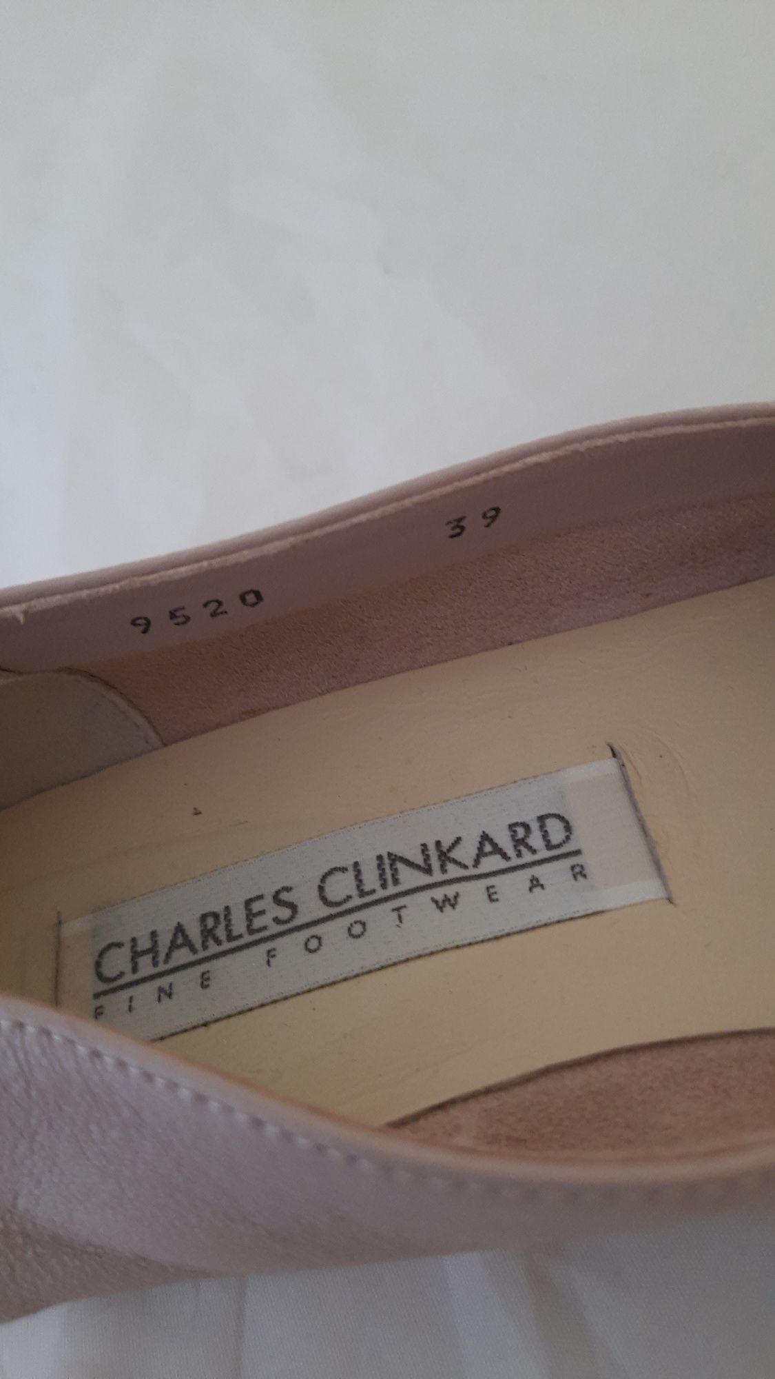 Nowe skórzane włoskie buty, mokasyny r. 39