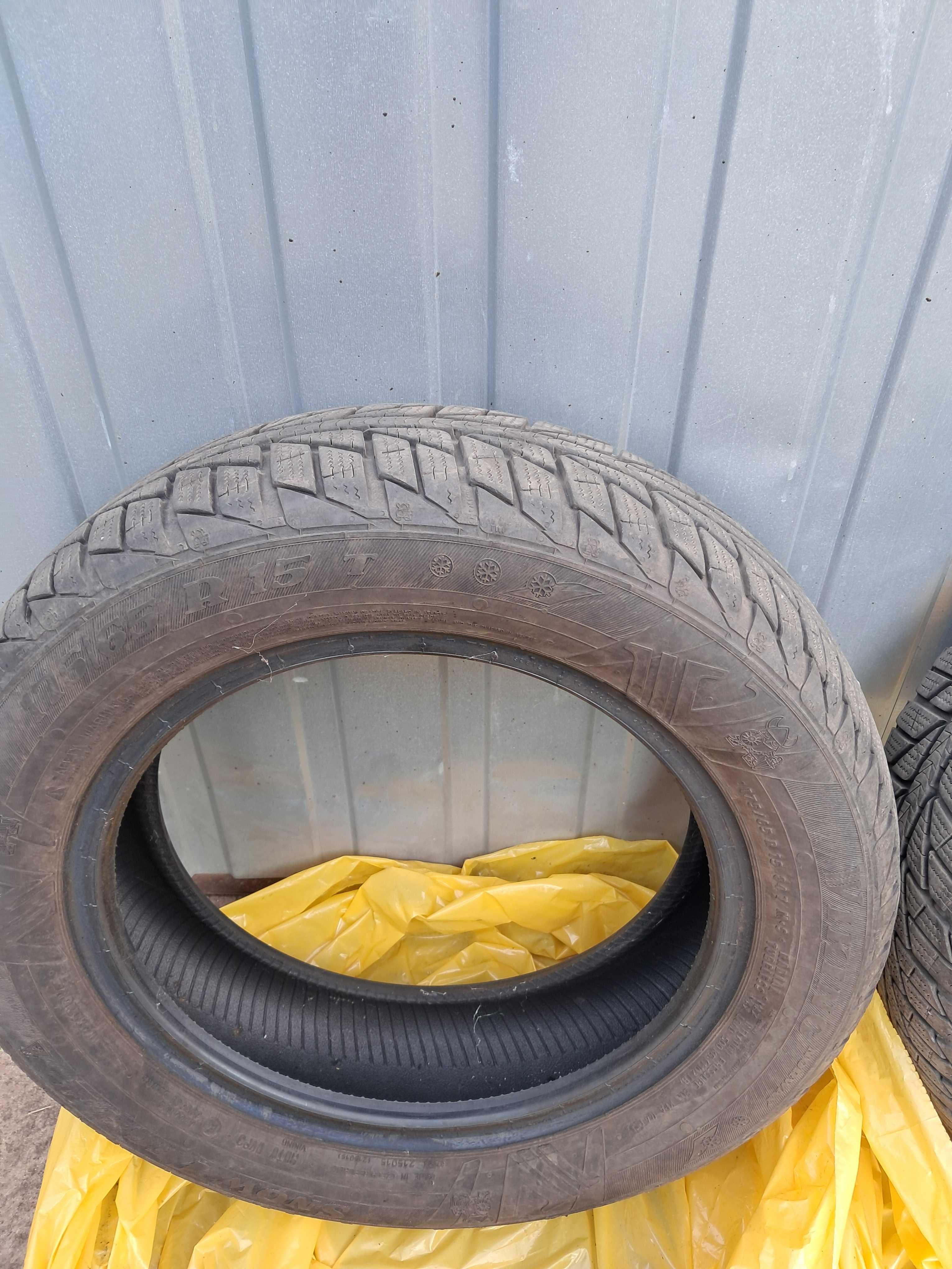 Sprzedam dwie opony zimowe Viking 175/65R15T