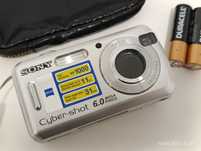 Aparat cyfrowy SONY Cyber-Shot DSC-S600 6mp vintage retro y2k ZEISS CC