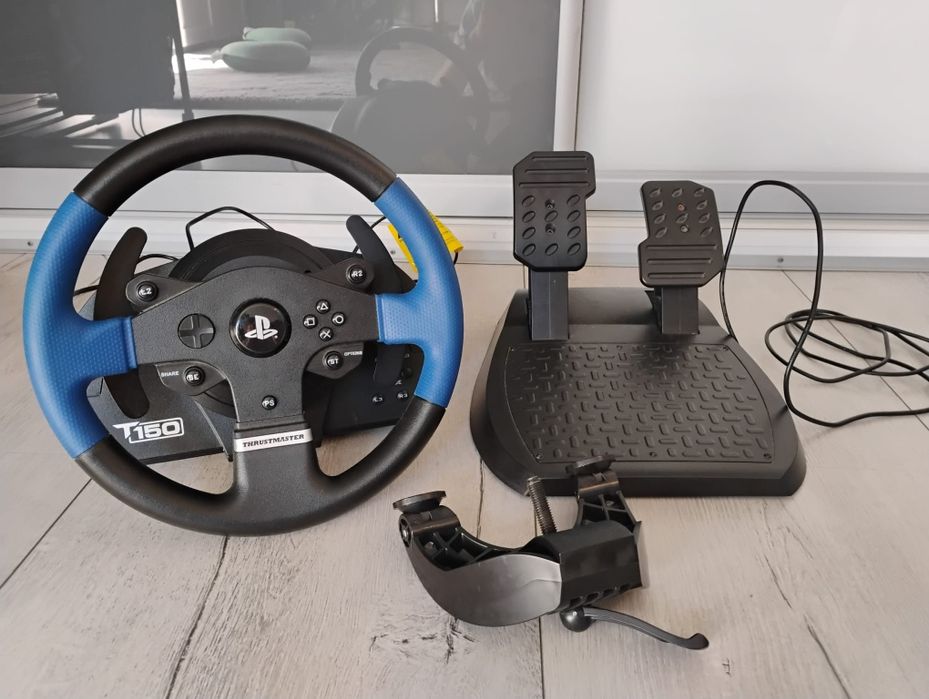 Sprzedam kierownicę Thrustmaster T150 kompatybilną z PlayStation 4.