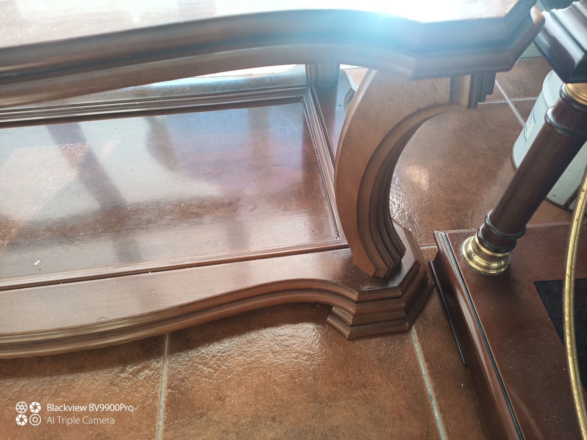 Tenho esta estrutura de mesa em bom estado sem tampo
