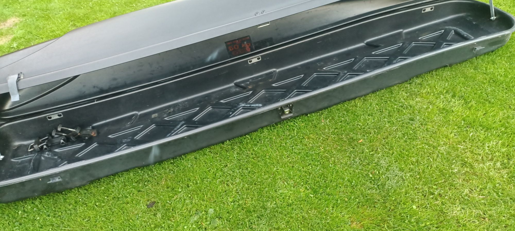 Box dachowy  poj.300l