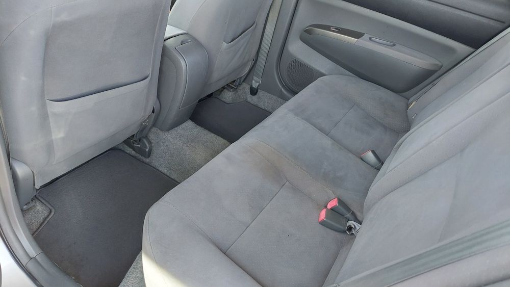 Toyota Prius 1.5 híbrido 2007, caixa automática.