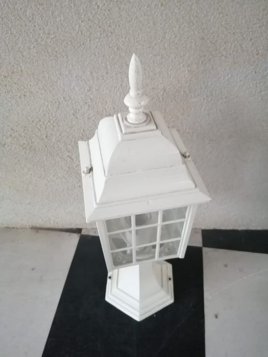 Candeeiro de exterior ou jardim alumínio novo