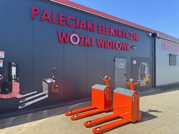 Paleciak elektryczny Linde T 16 wózek magazynowy elektryczny paleciak