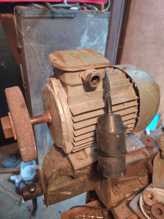 Sprzedam  silniki elektryczne