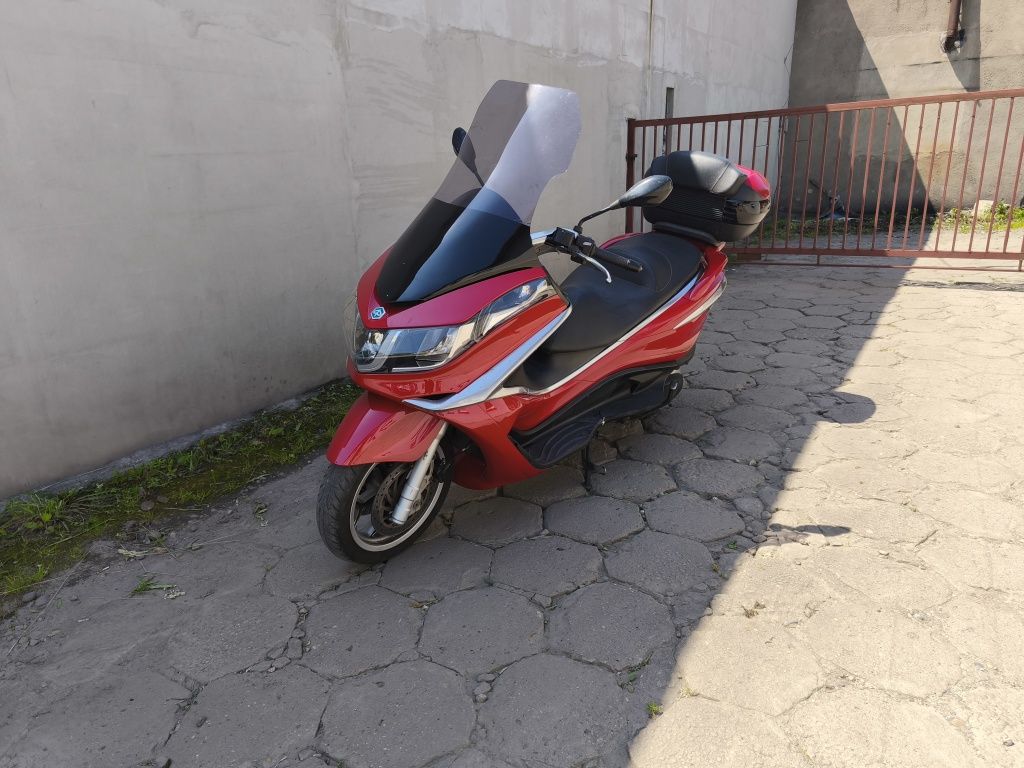 Piaggio X10 350 zarejestrowany