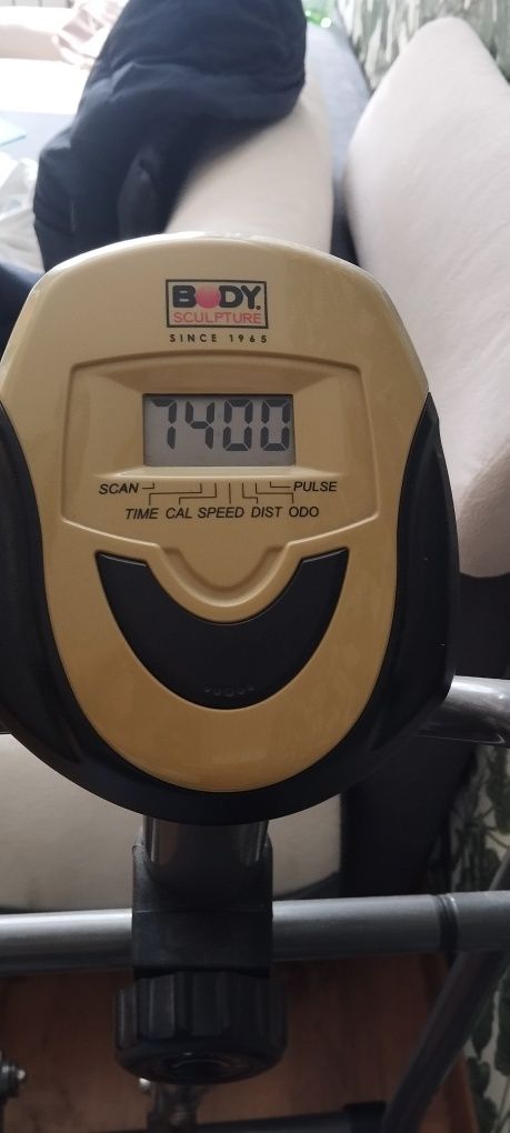 Orbitrek magnetyczny E-Strider BE 1700