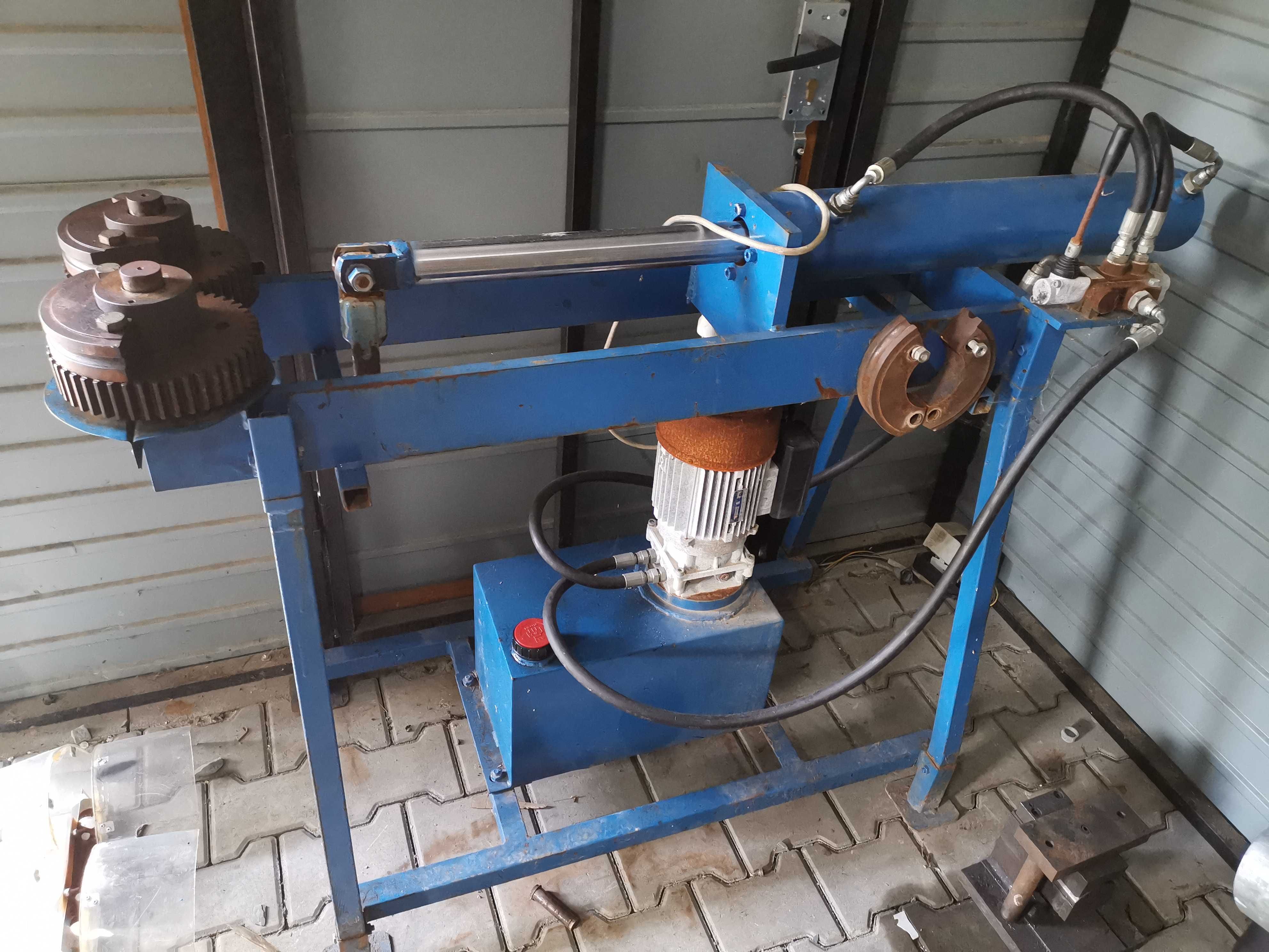 Zawalcarka do lin praska prasa hydrauliczna szczyparka łuparka