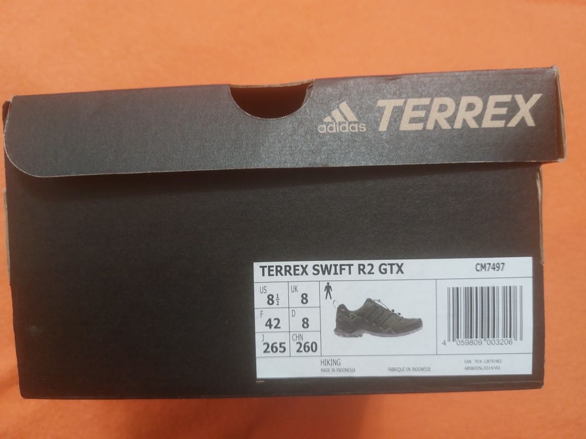 Красовки Adidas TERRX 42р
Кроссовки Adidas Terrex Swift R2 Gore-Tex CM