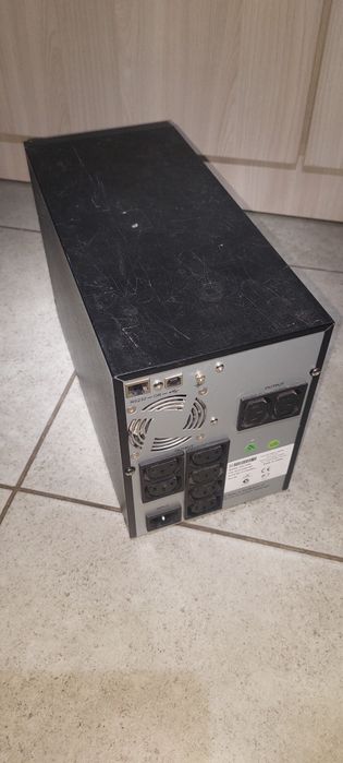Продается Б/у инвертор чистый синус Eaton 5115 ибп бесперебойник apc