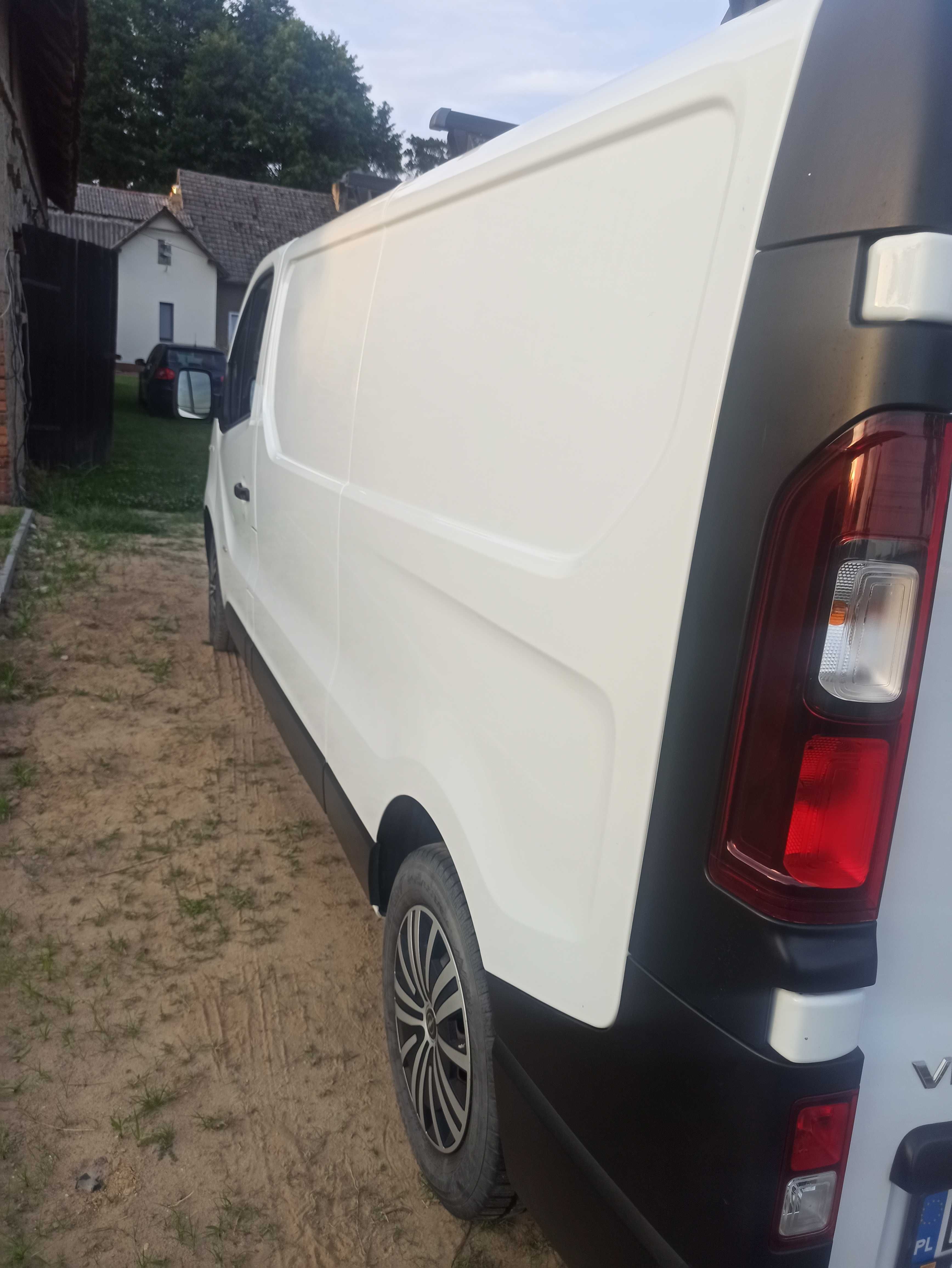 Opel vivaro 1.6 long z Niemiec