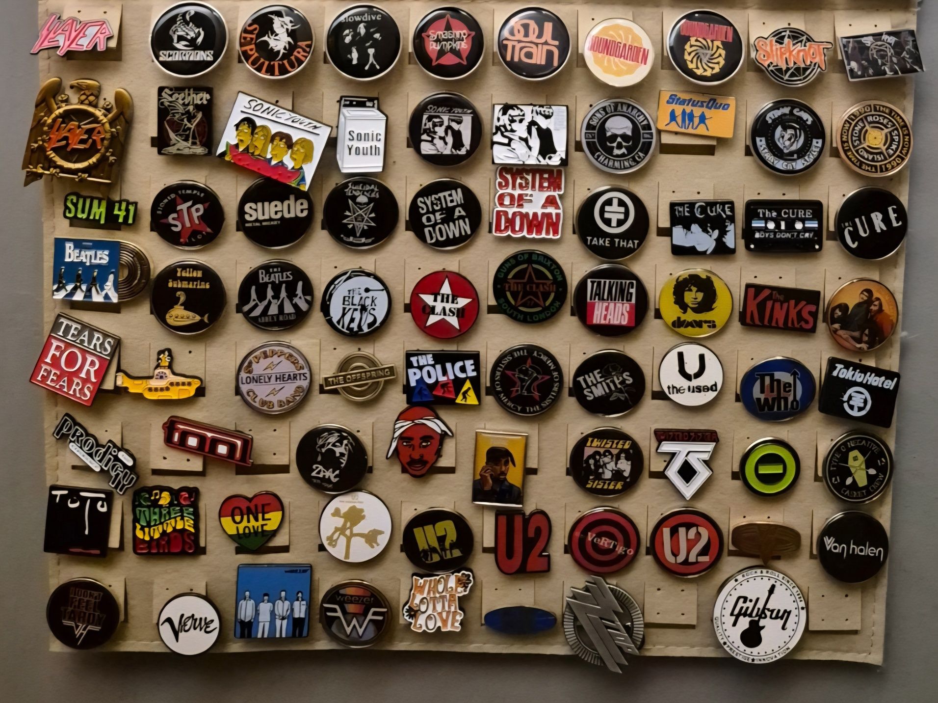 1/2 Pins de Bandas Rock Metal