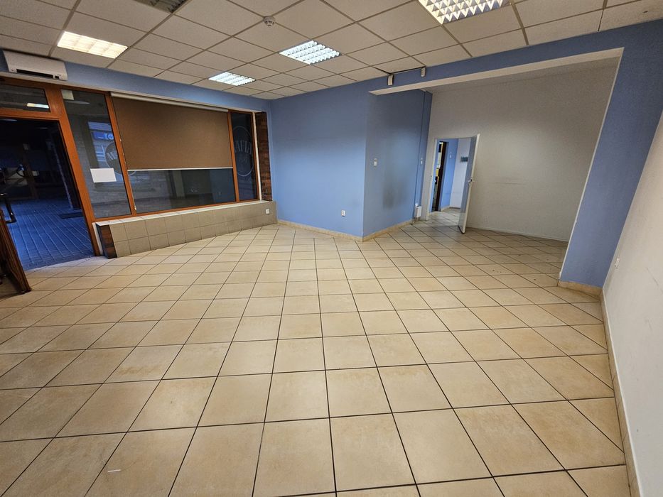 Lokal do wynajęcia 49 m², Wronki, centrum, pasaż na Poznańskiej