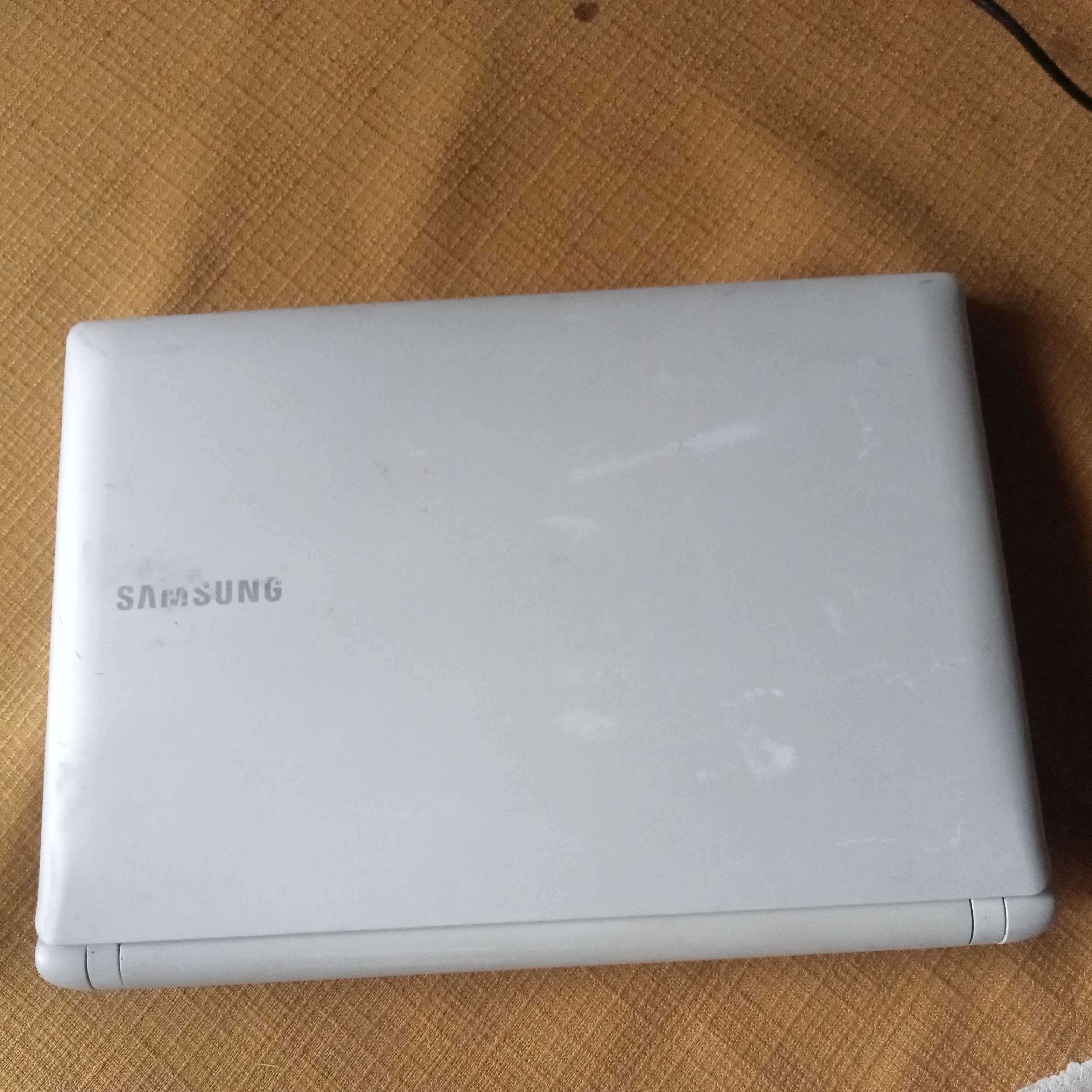 Нетбук Samsung N 148 Plus