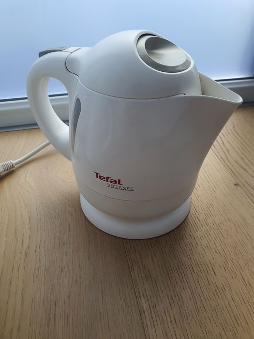 Чайник електричний Tefal 1 л