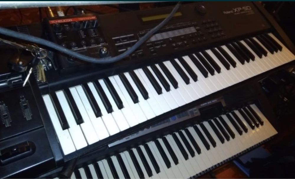 ROLAND E-15; ROLAND EM-25 ;ROLAND D-10 ;Roland XP-50 ; Roland e-30