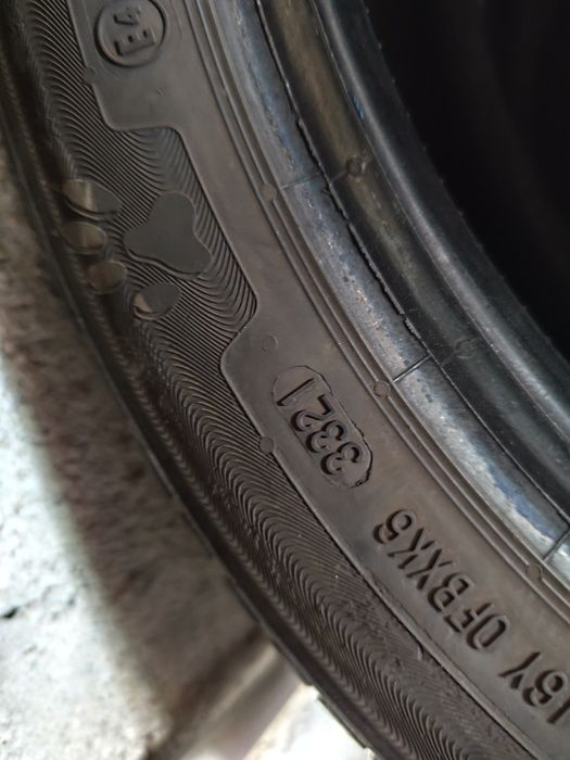 Pneus 185/55r15 Feuvert (continental) 70% piso