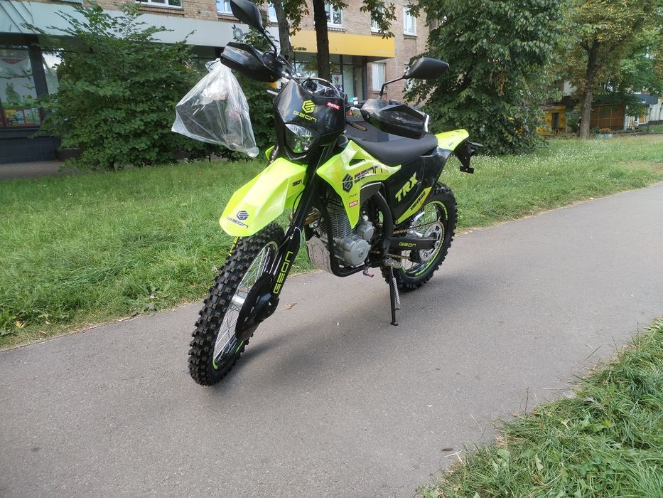 Мотоцикл GEON TRX 300