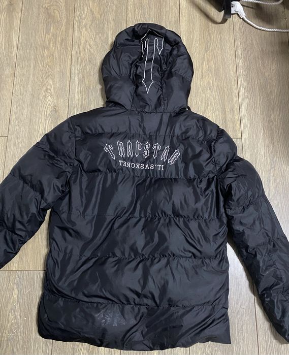 Куртка Trapstar Срочно продам