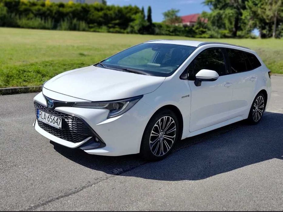 Toyota Corolla Hybrid 2.0