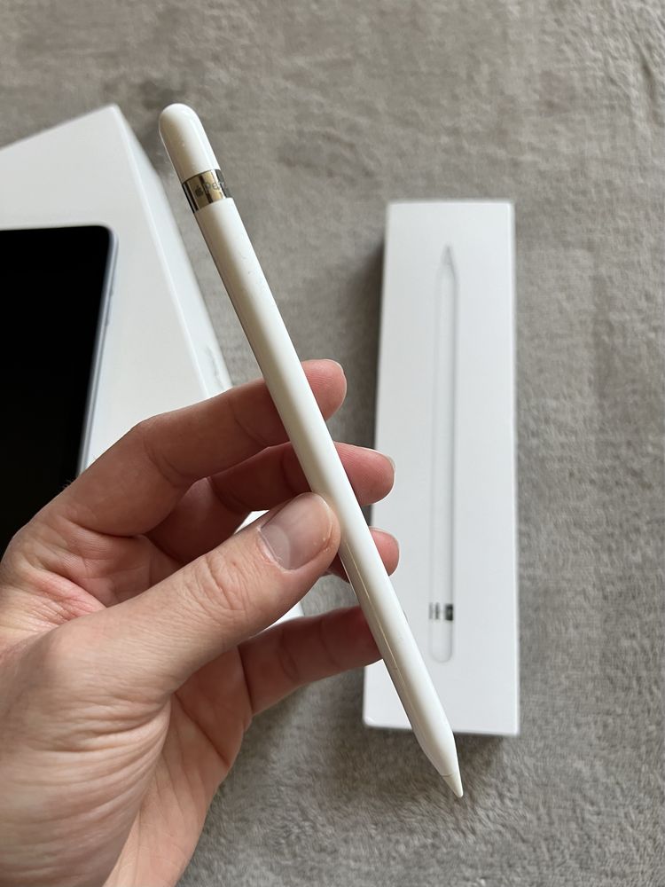 Ipad 8 gen Wi-Fi Cellular LTE 32gb Apple Pencil