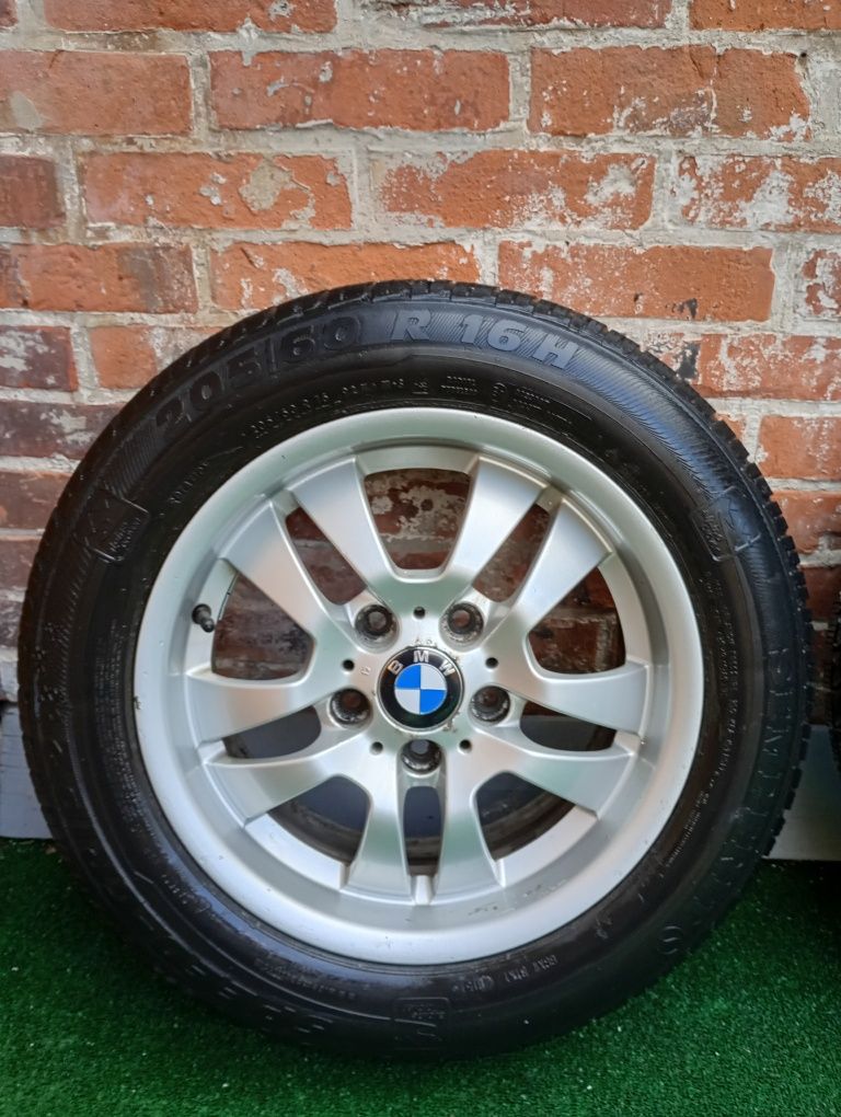 BMW alufelgi z oponami 16