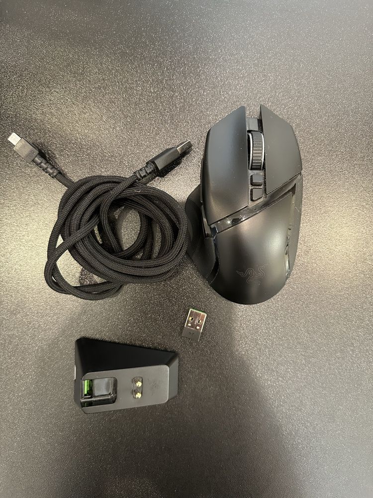 Мишка Razer Basilisk Ultimate
