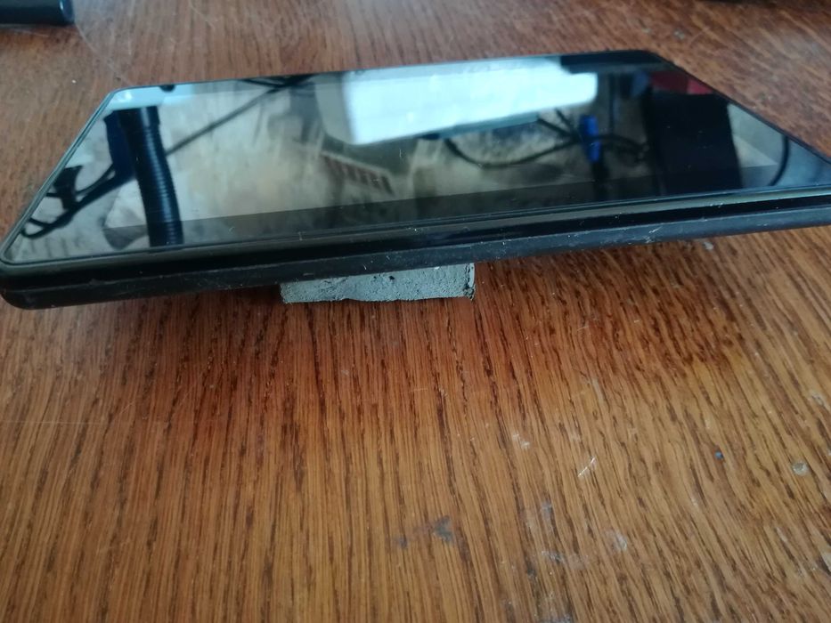 Планшет  Kindle Amazon D01400 не  работает