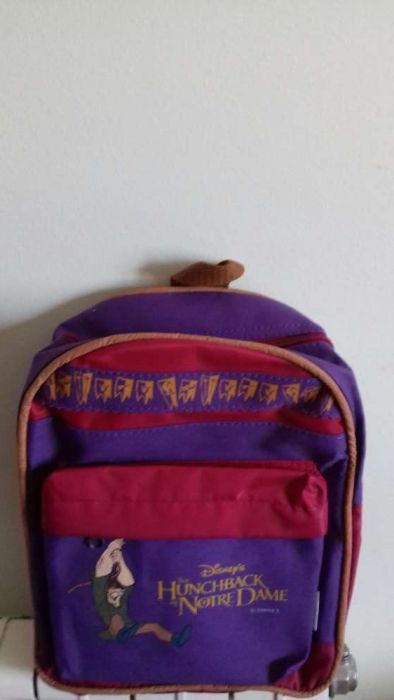 Mochila de crianças da Disney.