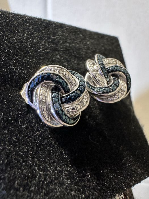 Діамантові пусети(блакитні та білі діаманти),925