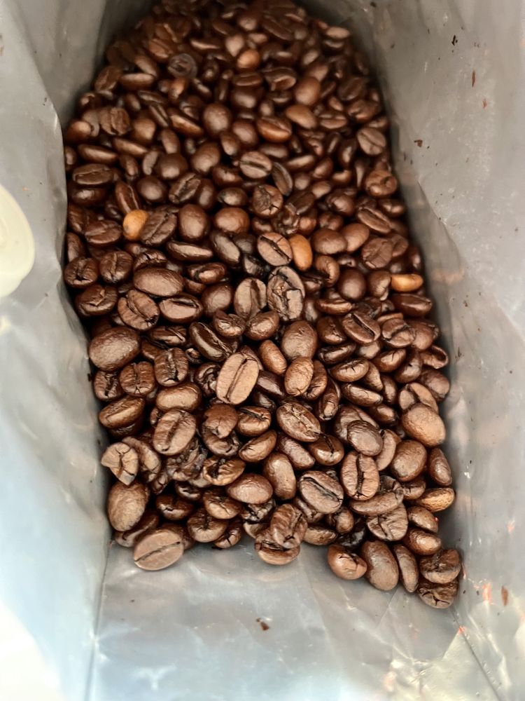 Lucaffe classic кава в зернах 1кг кофе