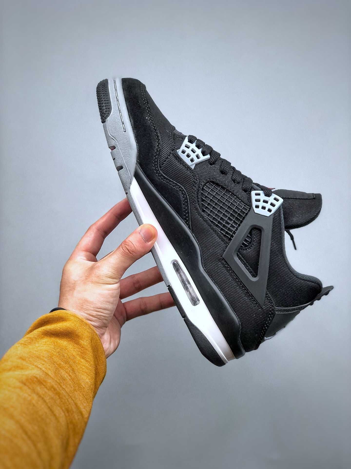 Air Jordan 4 Retro"Black Canvas"