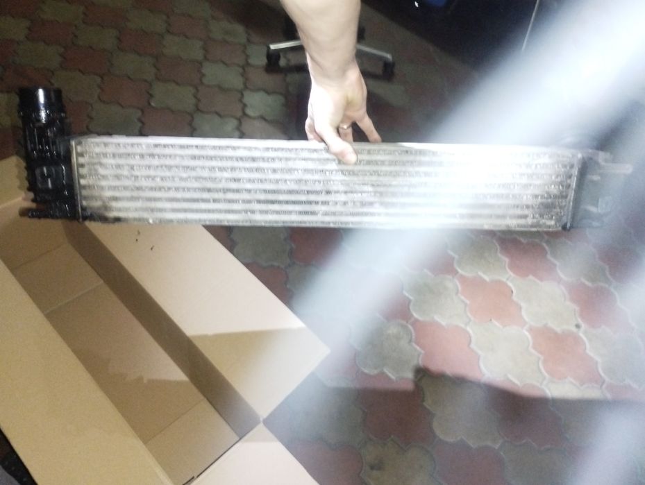 Радиатор интеркуллер megane 3 дизель 1.9