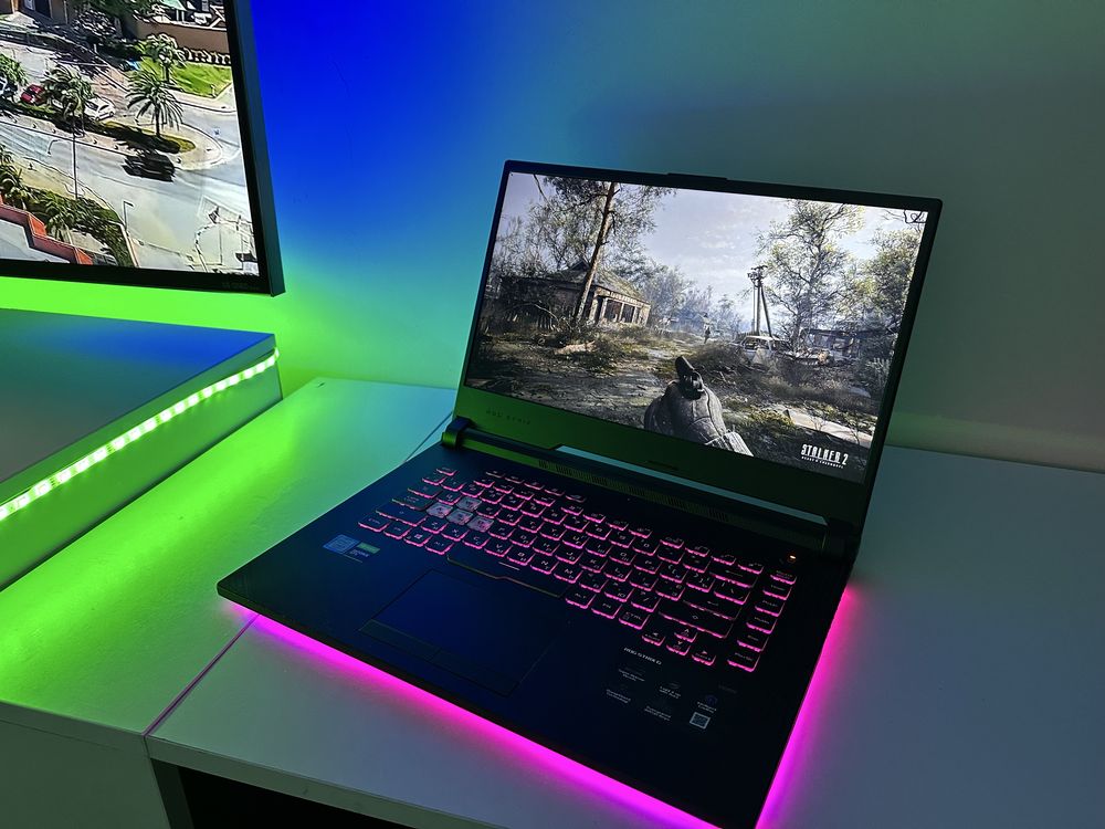 Мощный Asus Rog STRIX Игровой