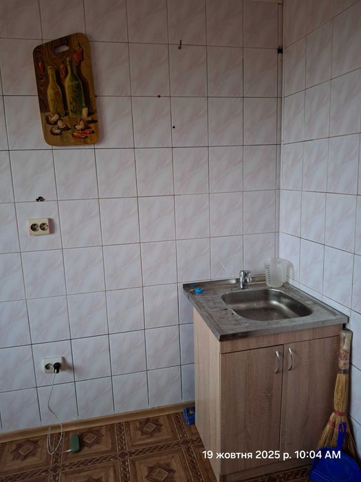 Затишна  трьохкімнатна квартира