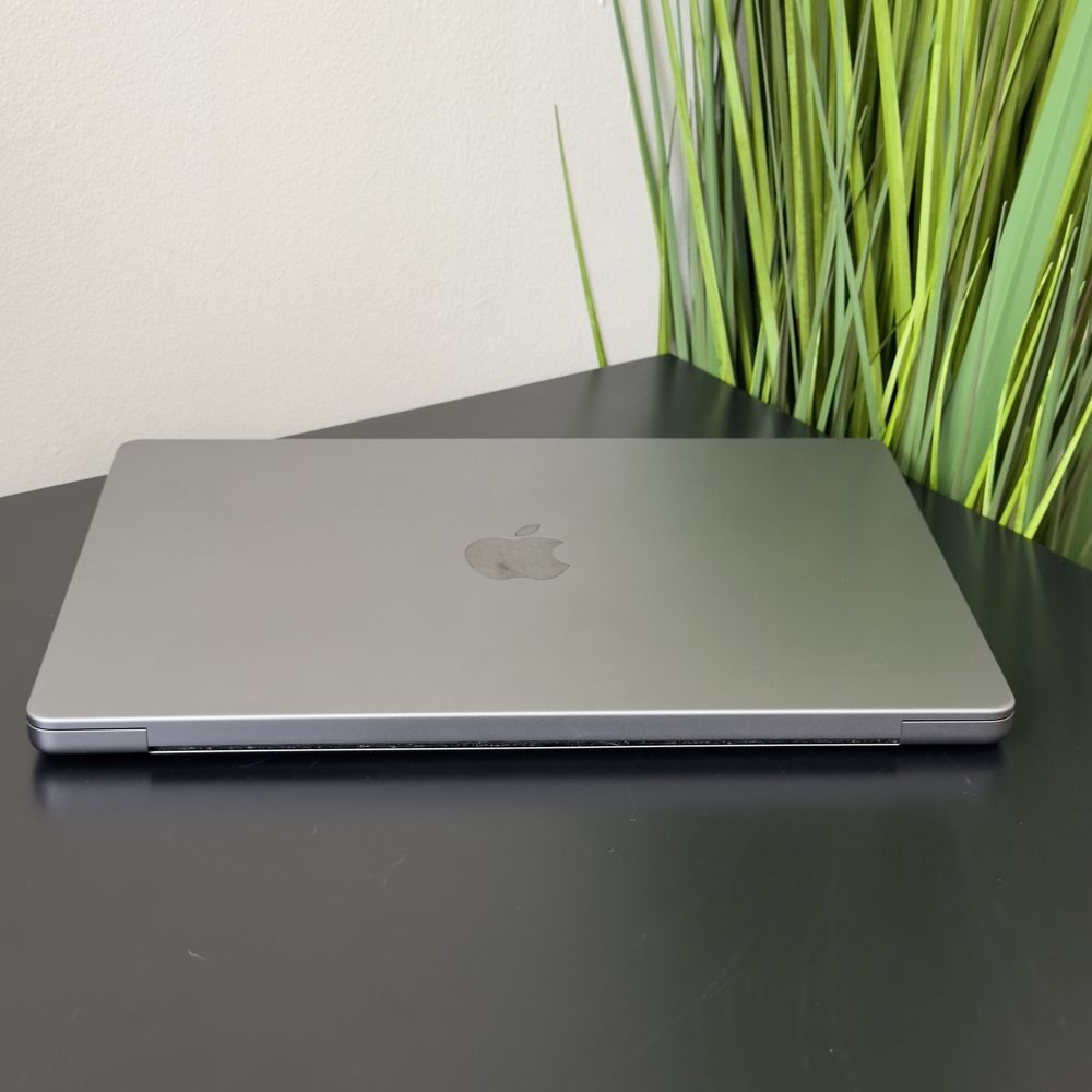 MacBook Pro 14 2021	Space 	M1 pro	16/512	$1350\№1498 - ІДЕАЛ