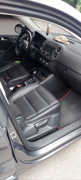 Продам Volkswagen Tiguan