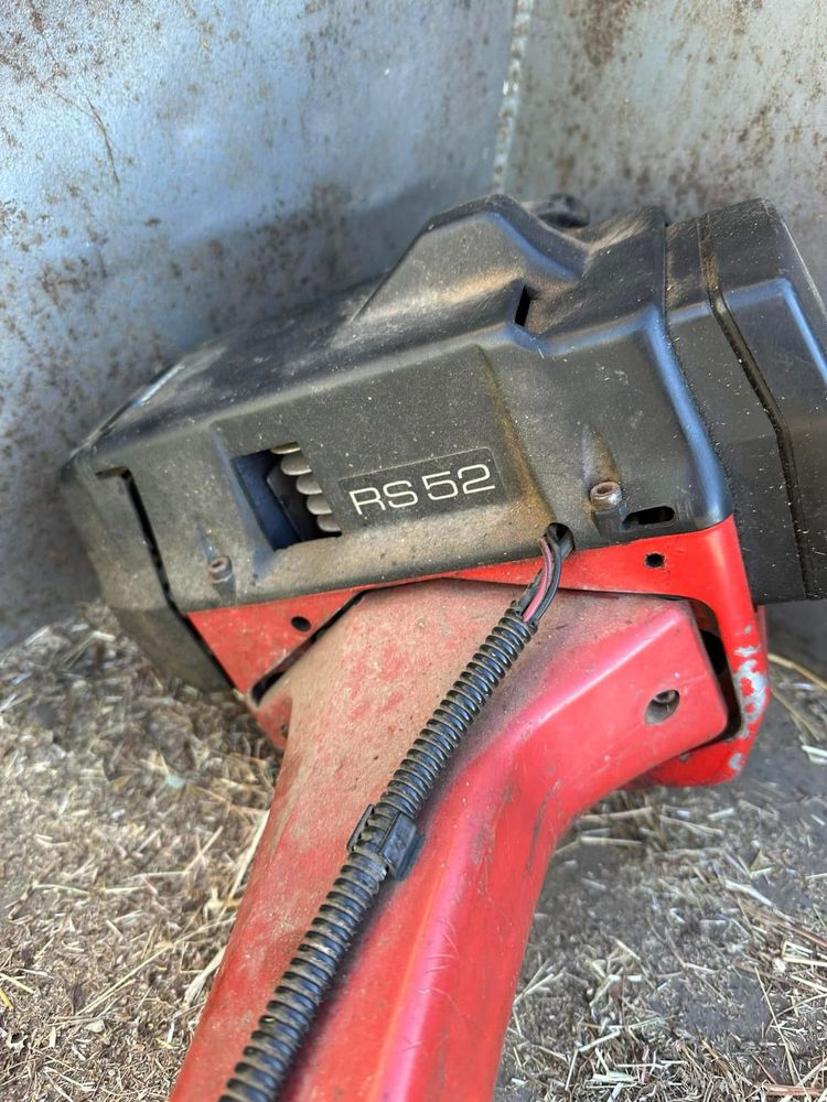 Roçadora jonsered rs52