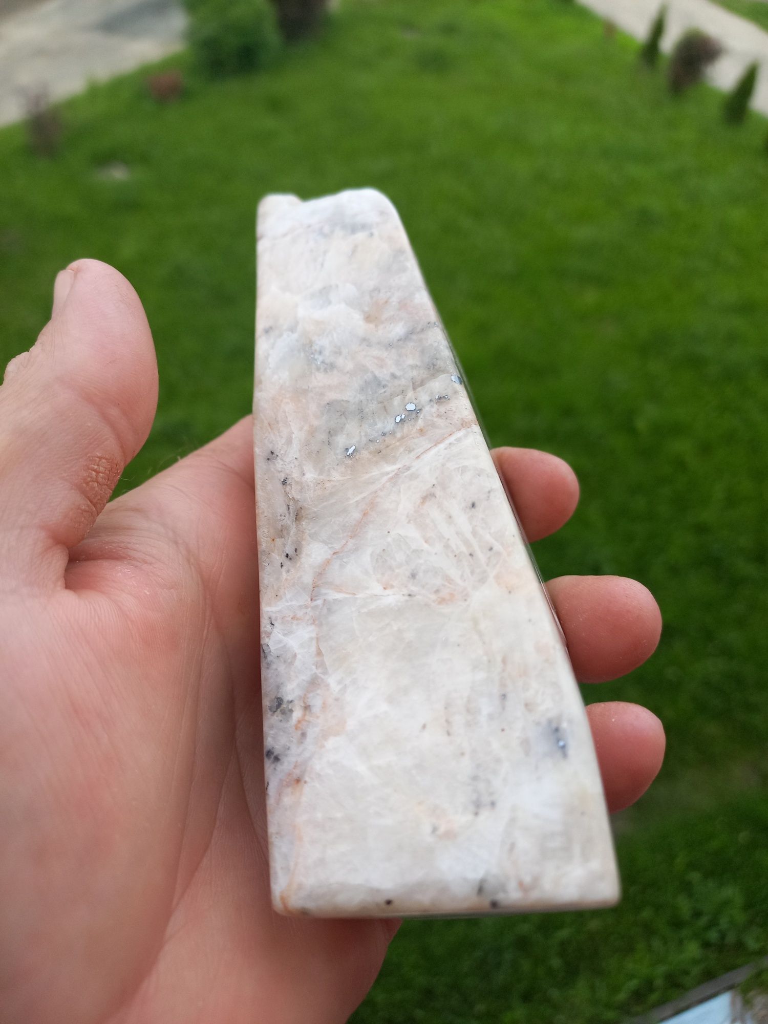 Minerały baryt z pirytem