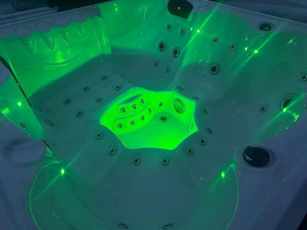 Jacuzzi ogrodowe Gecko, 200x200