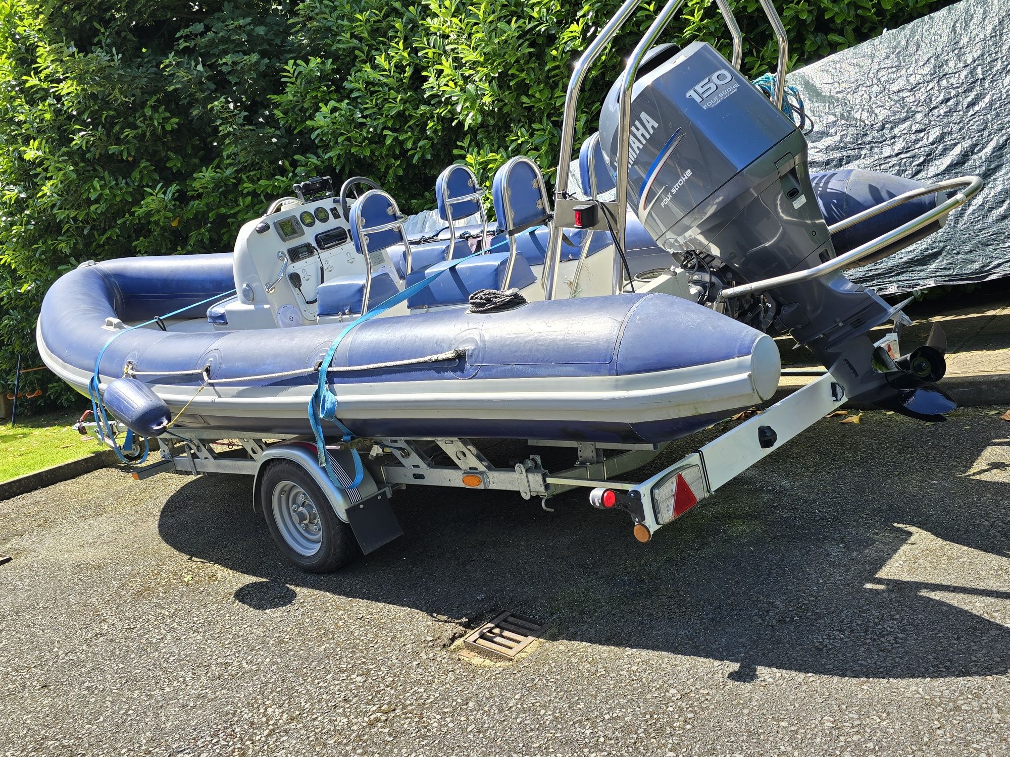 Łódź Rib 6.5m  silnik Yamaha 150